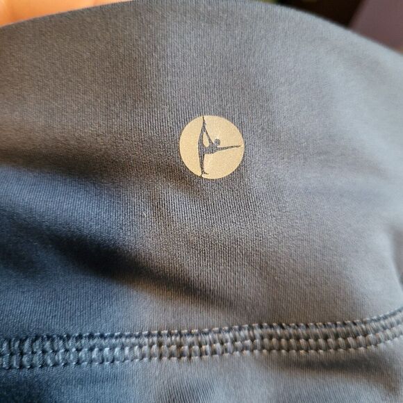 Yoga Democracy Non Stop Leggings with Pockets Women's Size Small (28 in Waist) - Picture 8 of 8